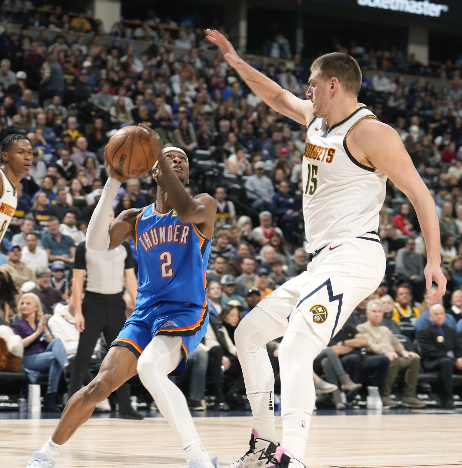 球友会网页版:字母哥官方公布新规，逆转取胜引发争议，公牛球迷热议！